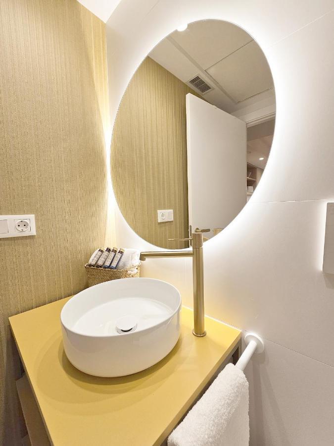 Apartamentos Las Ciencias U Valencia Bagian luar foto